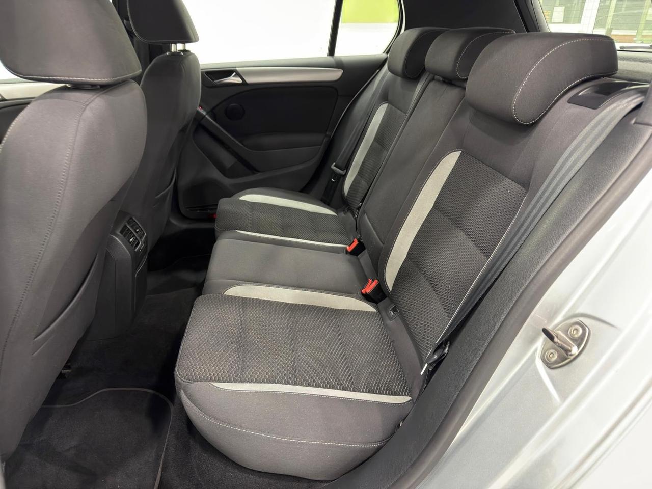 Volkswagen Golf 1.4 TSI 160CV 5p. R-LINE DSG