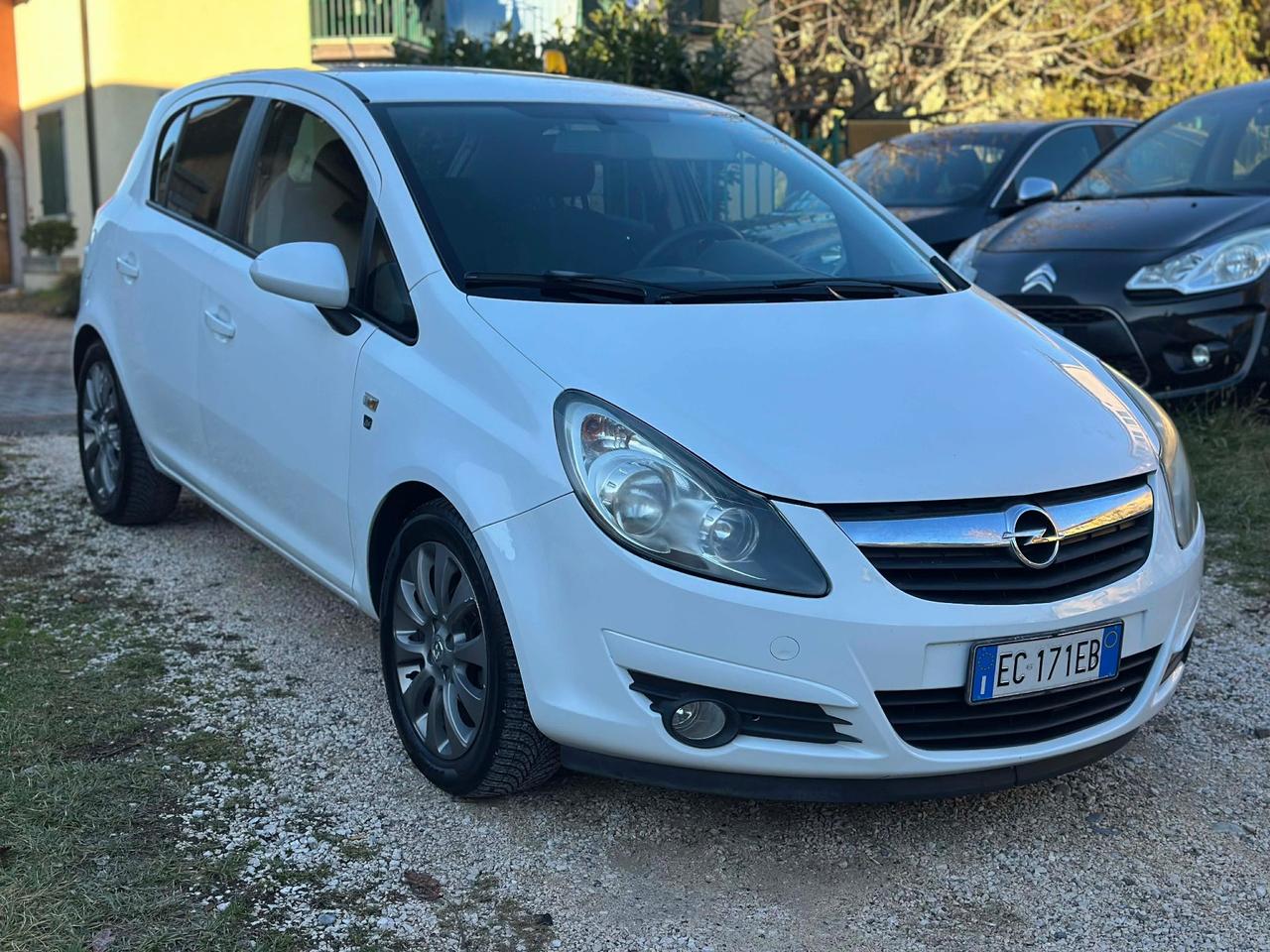 Opel CORSA 1.2 5P COSMO KMCERT NEOPAT UNICOPR