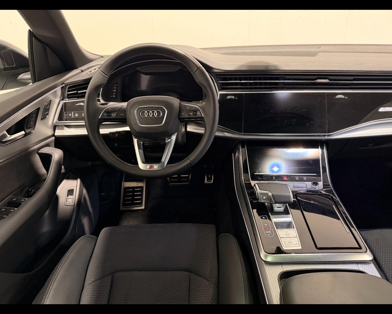 AUDI Q8 50 TDI MHEV TIPTRONIC QUATTRO S-LINE EDITION