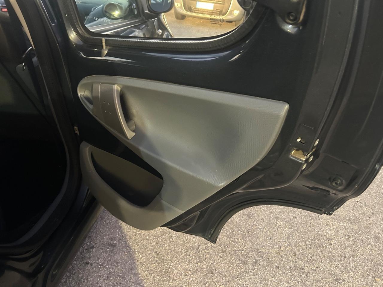 Citroen C1 1.0 5 porte 110000km