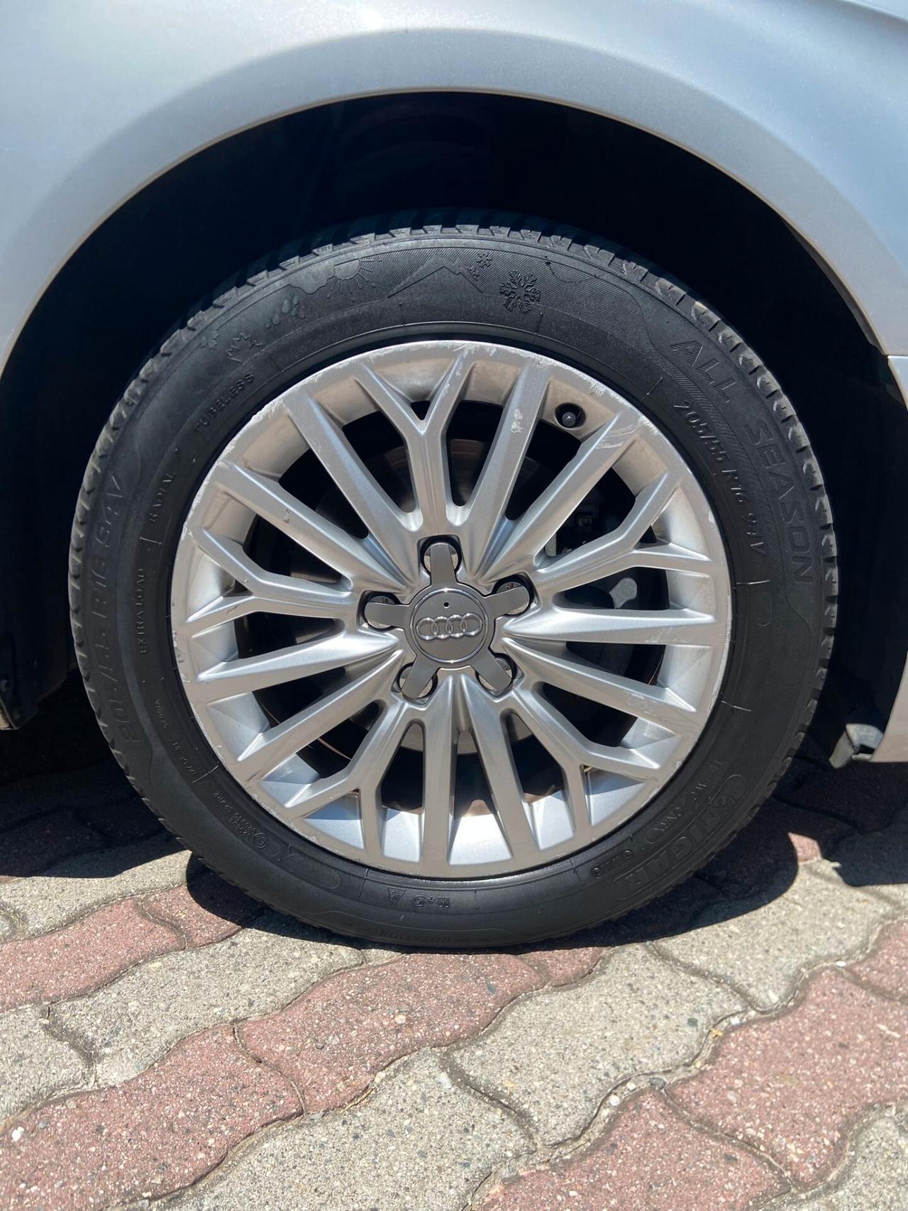 Audi A3 Sportback 1.6 tdi 105cv (77kw) Ambition