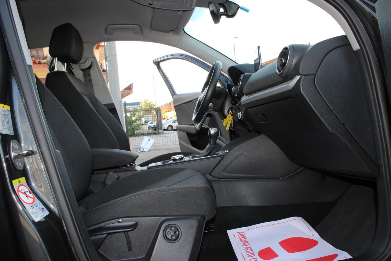 Audi Q2 30 TDI S tronic Business