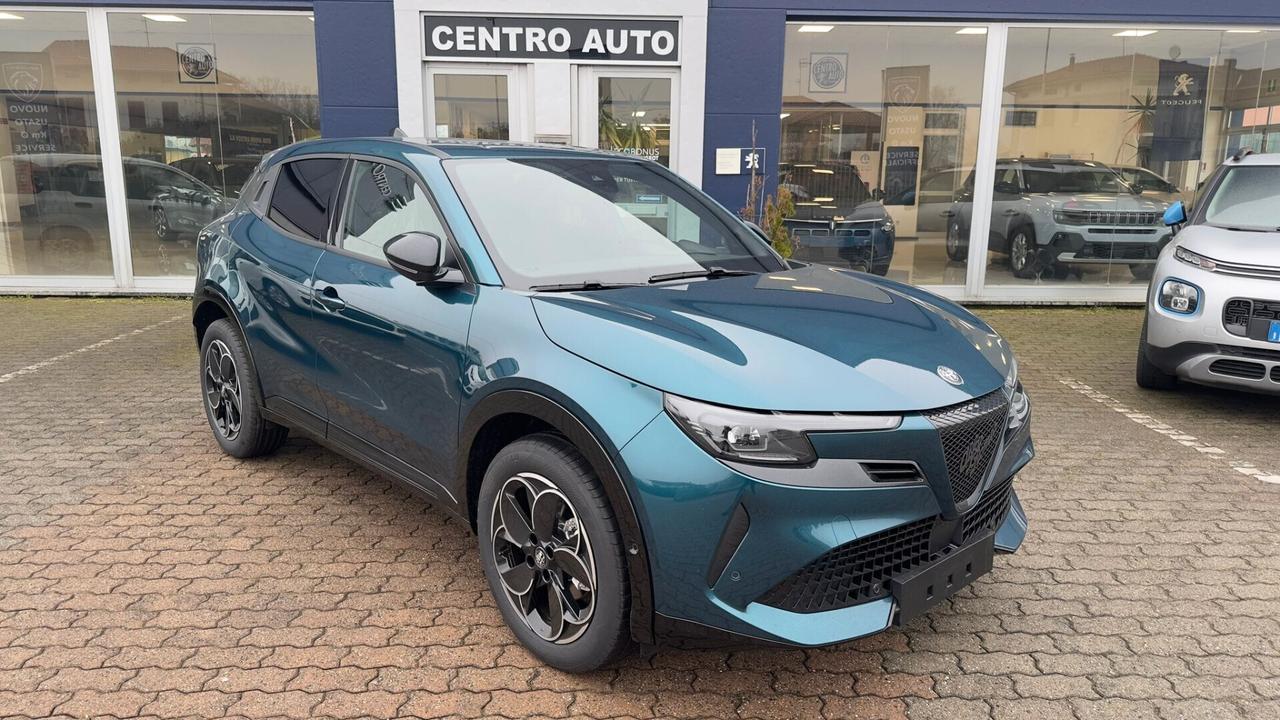 Alfa Romeo Junior 1.2 145 CV Hybrid eDCT6 Ti