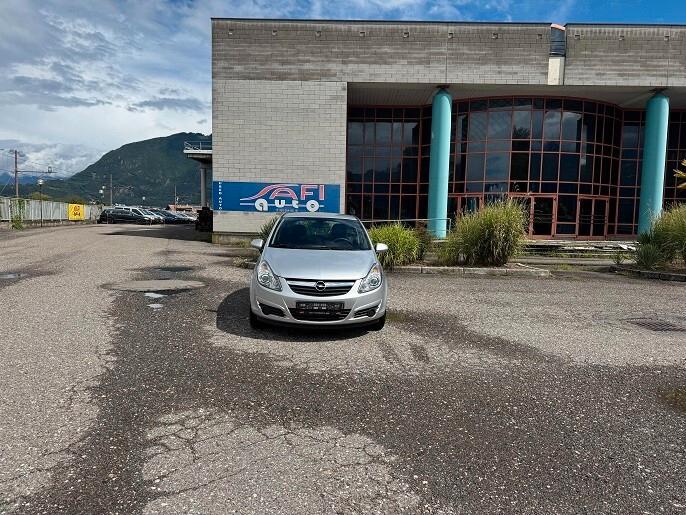 Opel Corsa 1.2 3 porte Easytronic Enjoy