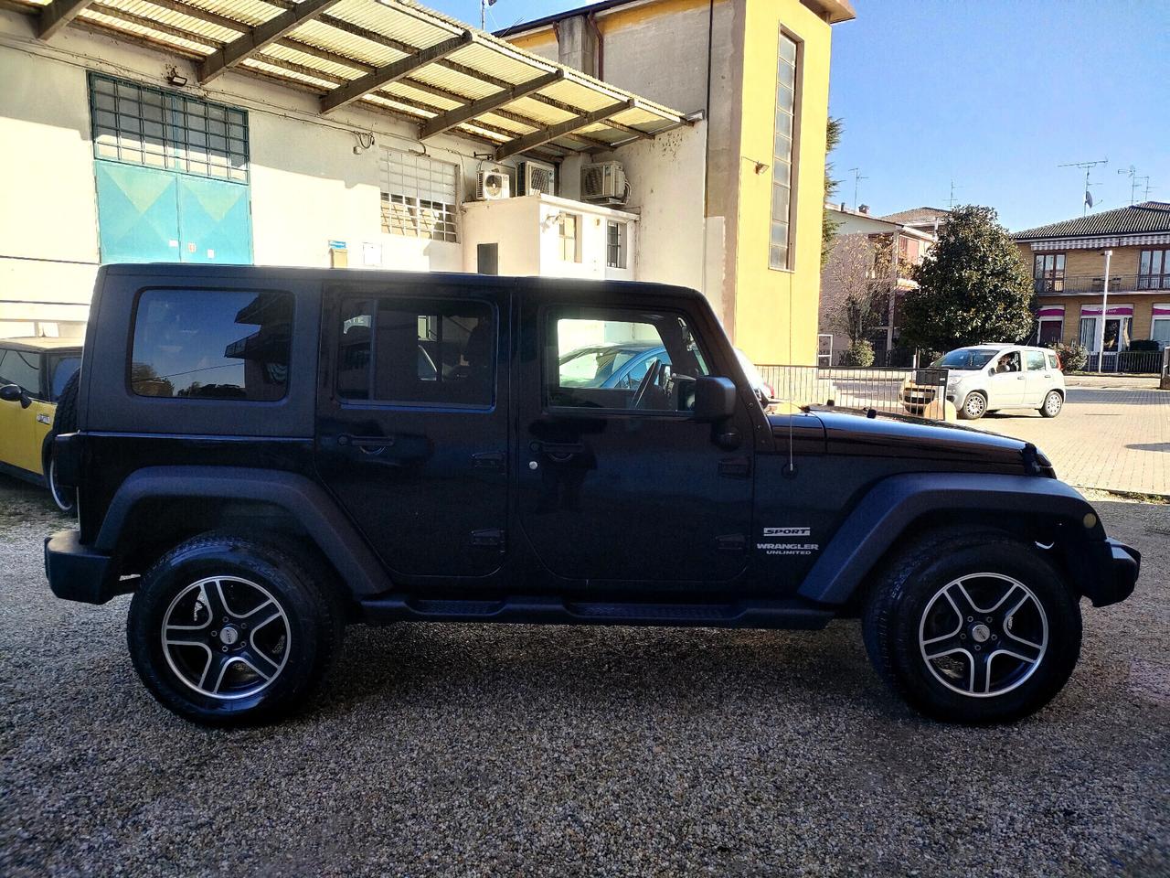Jeep Wrangler 2.8 CRD Unlimited Sport