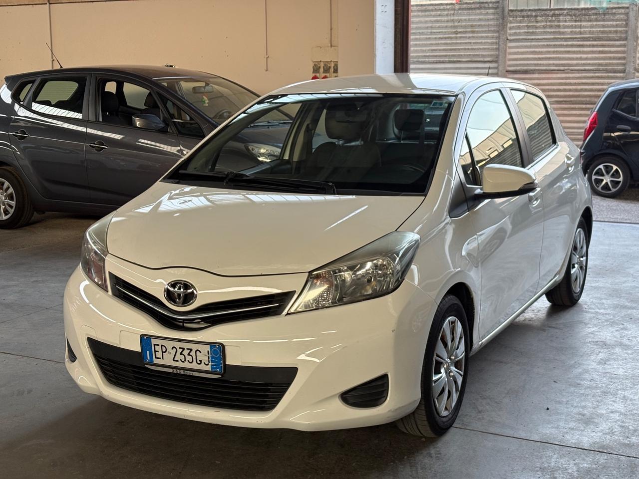 Toyota Yaris 1.0 5 porte GPL