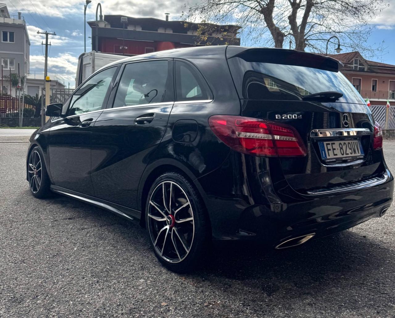 Mercedes-benz B 200 d Premium AMG CAMBIO AUTOMATICO