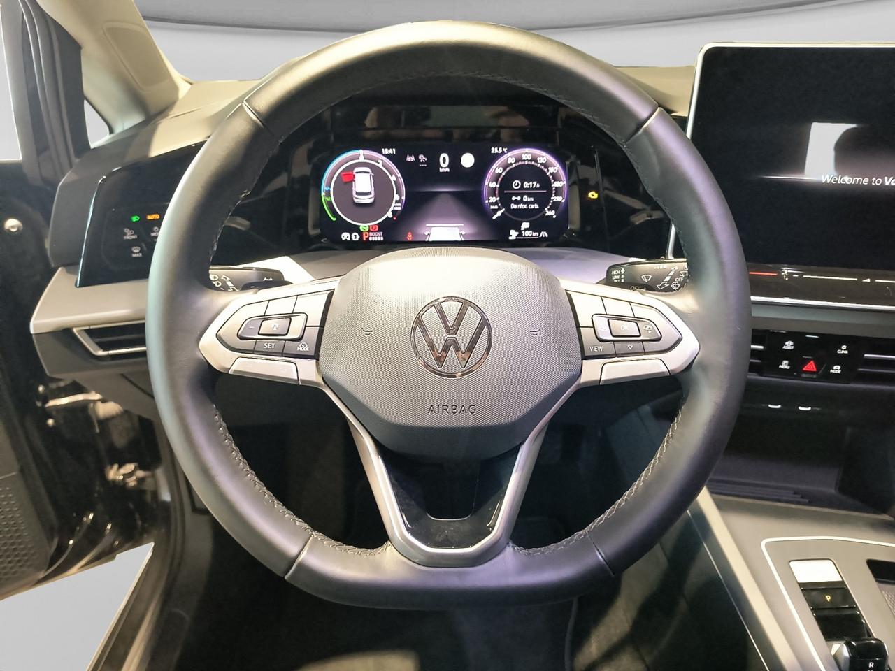 VOLKSWAGEN Golf VIII 2024 - Golf 1.5 tsi ehybrid Edition Plus 204cv dsg