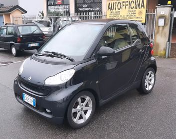 Smart ForTwo 1000 52 kW MHD coupé pulse