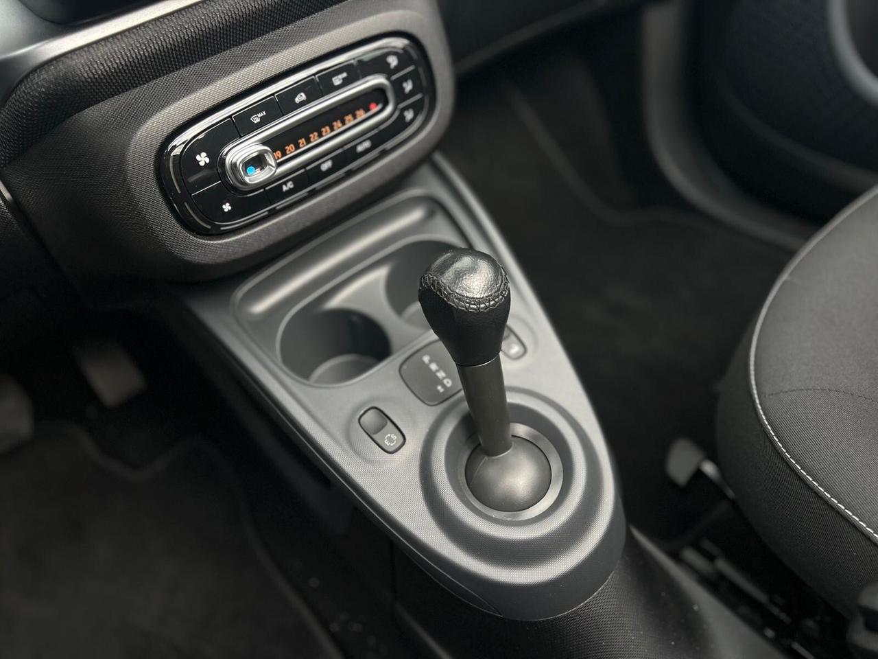 Smart ForTwo 70 1.0 twinamic cabrio Passion