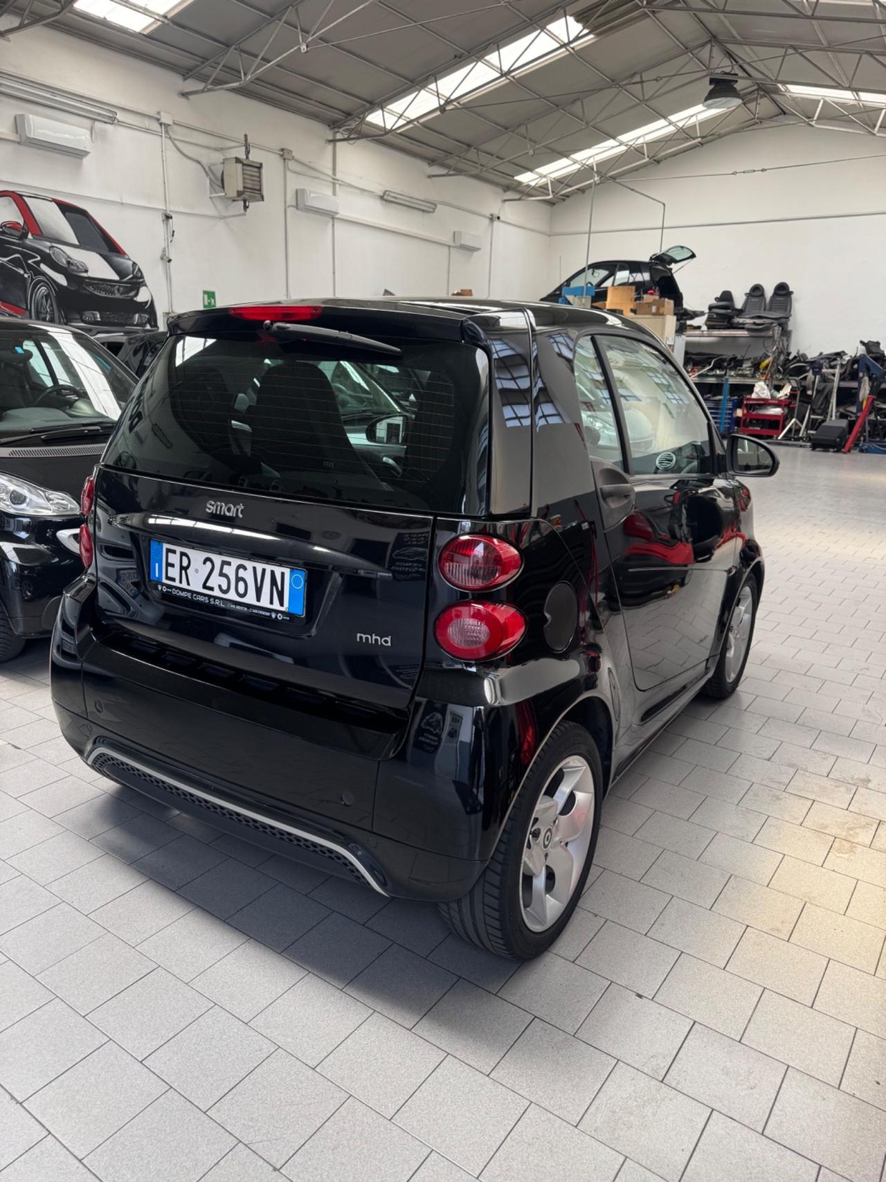 Smart 451 MHD 71cv 52kw euro 5/b ideale x neo patentati