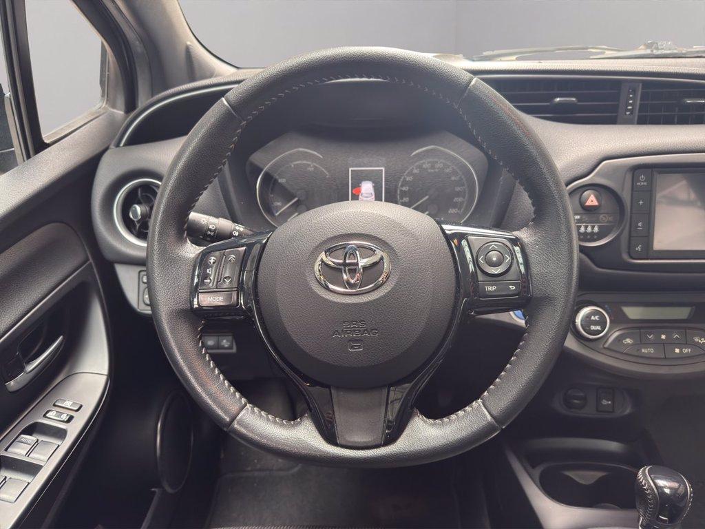 TOYOTA Yaris 5p 1.5h Style my18 del 2019