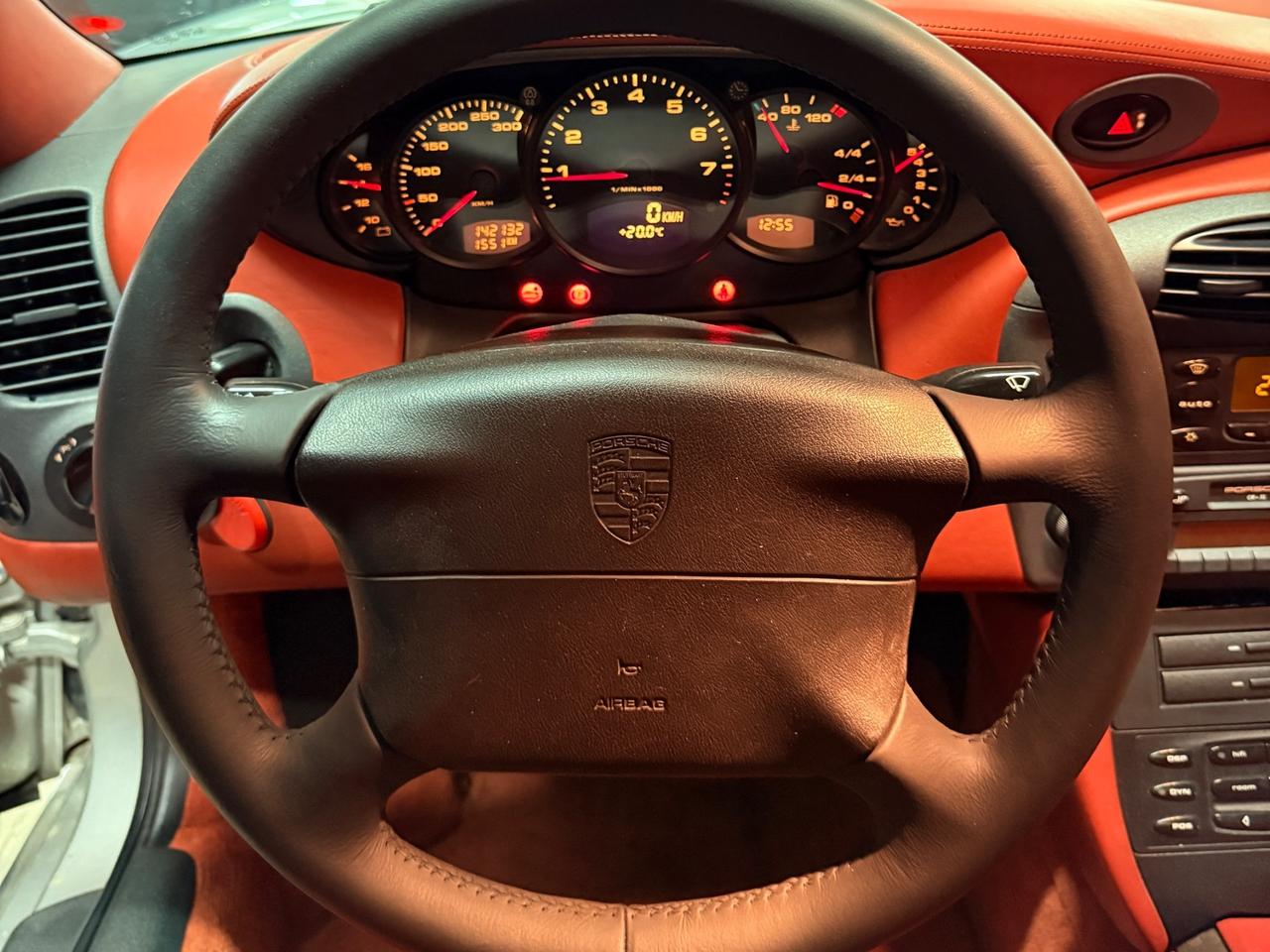 ESEMPLARE UNICO DI PORSCHE 996, IMMATRICOLATO NEL 1998 ISCRITTA ASI CON CRS A LIBRETTO.