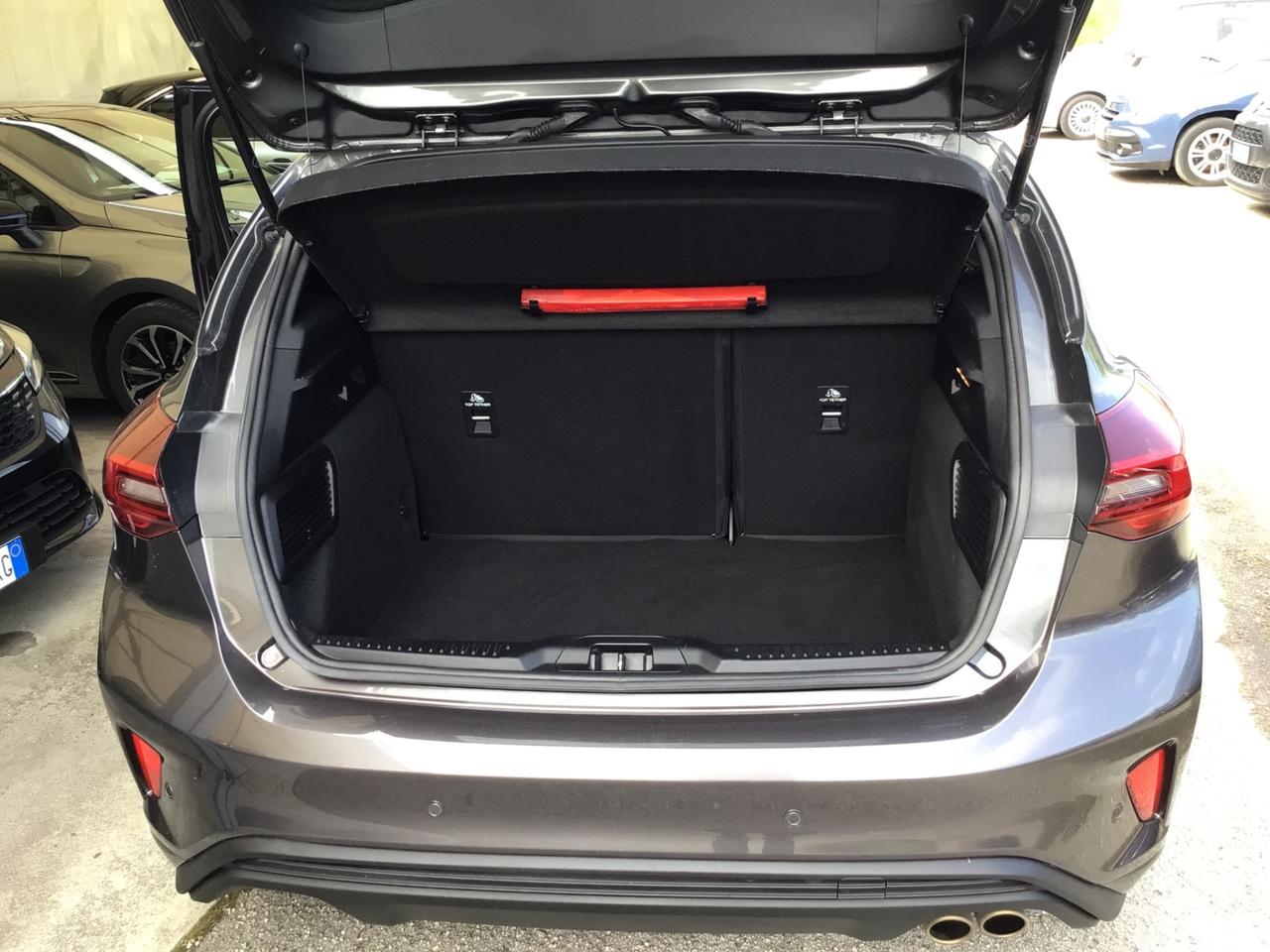 Ford Focus 1.0 EcoBoost Hybrid 125 CV 5p. ST-Line