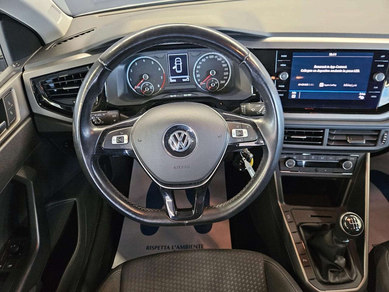 Volkswagen Polo VI 2017 5p 1.0 tgi Trendline 90cv R-Line