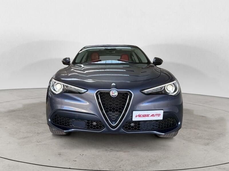 Alfa Romeo Stelvio 2.0 Turbo Benzina 280CV AT8 Q4 Executive