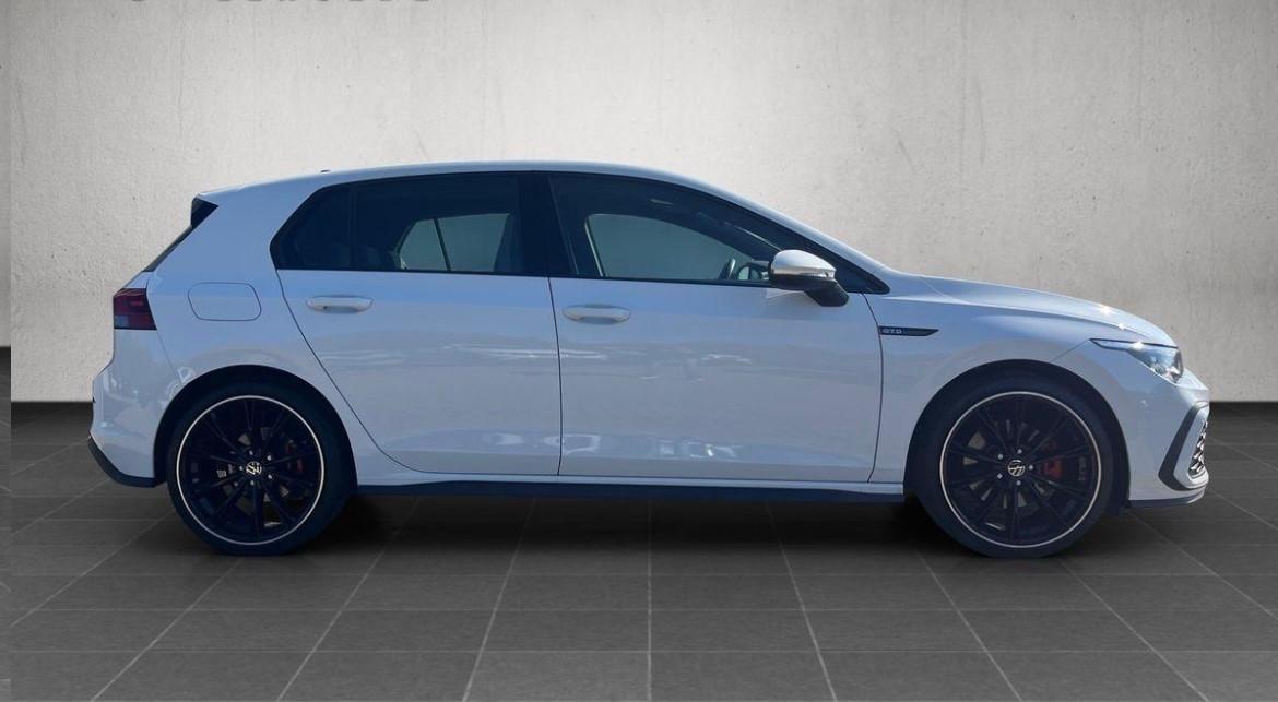 Volkswagen Golf GTD 2.0 TDI