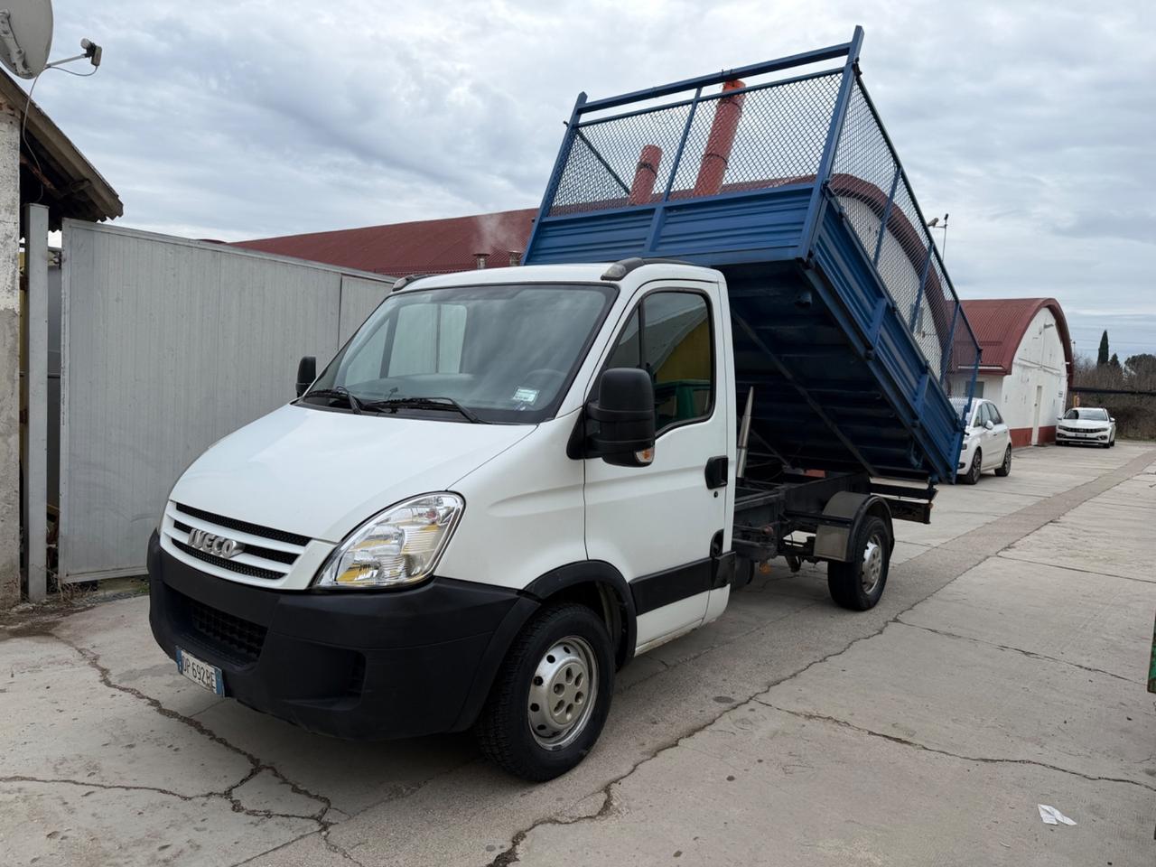 Iveco Daily 2.3 d Ribaltabile Trilaterale - 2008