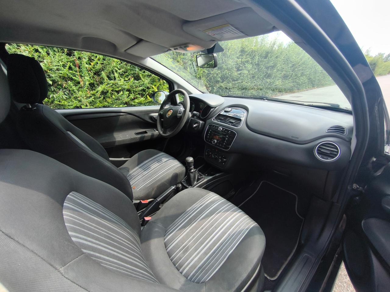 FIAT PUNTO 1,2 BENZINA- KM 130000-OK NEOPATENTATI