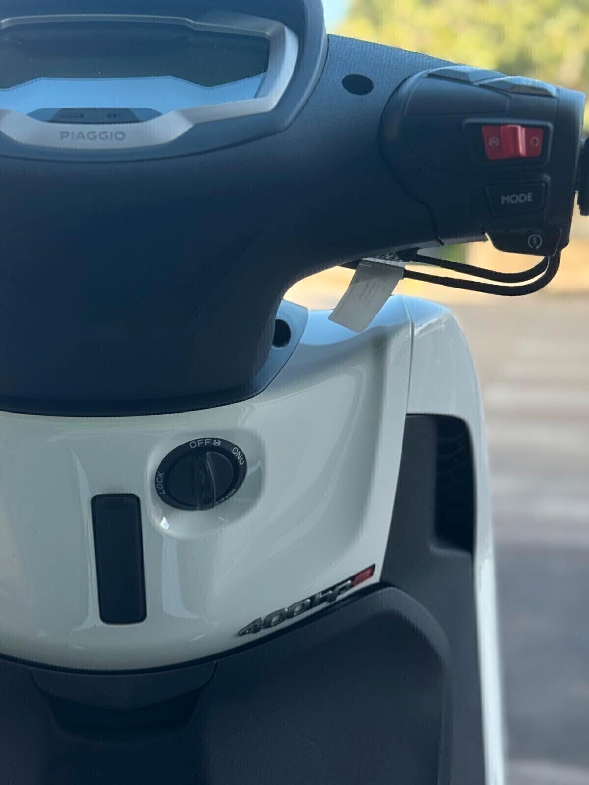 Piaggio Beverly 400