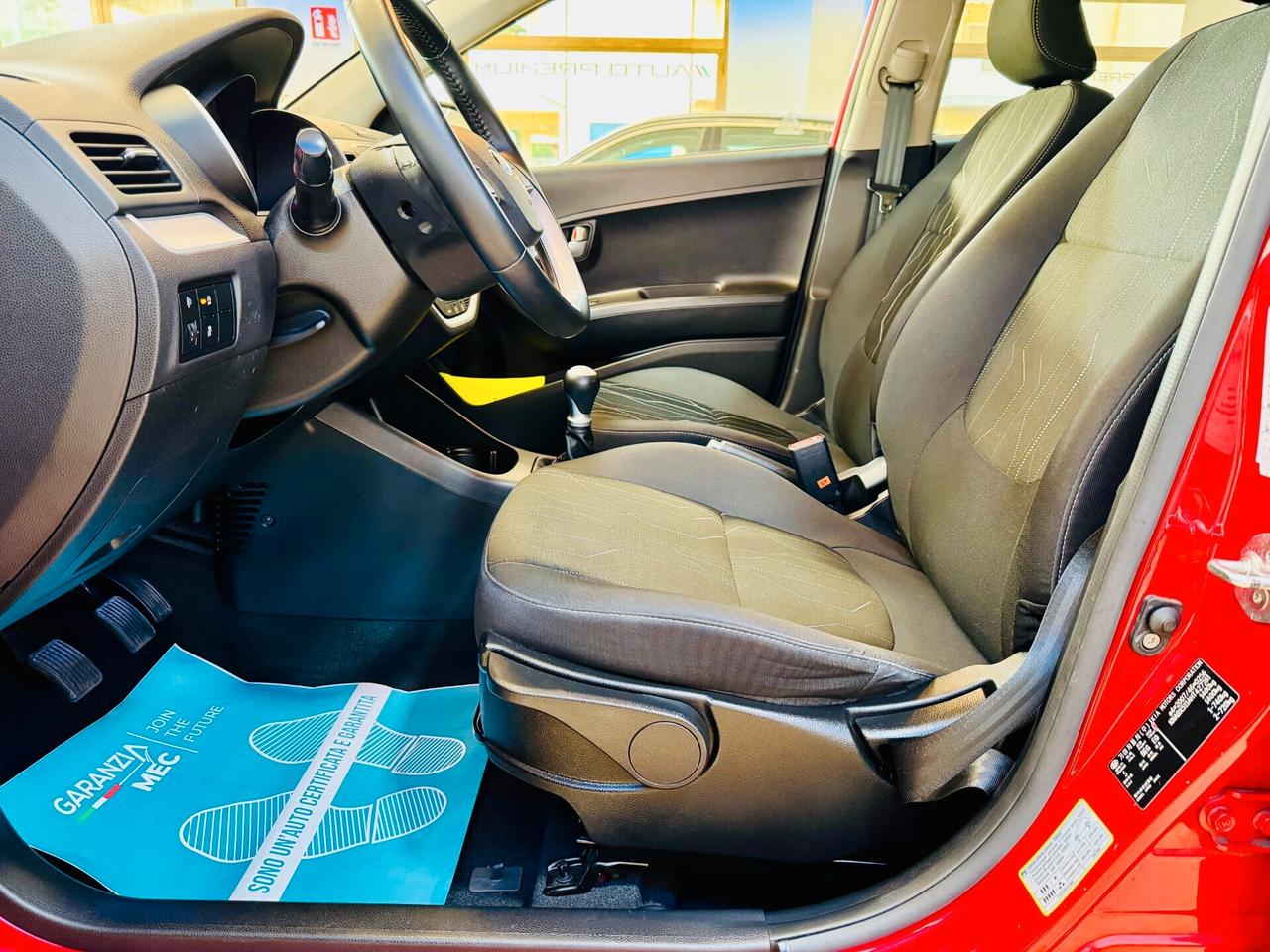 Kia Picanto 1.0 5p. NAVI / R-Camera / Touch