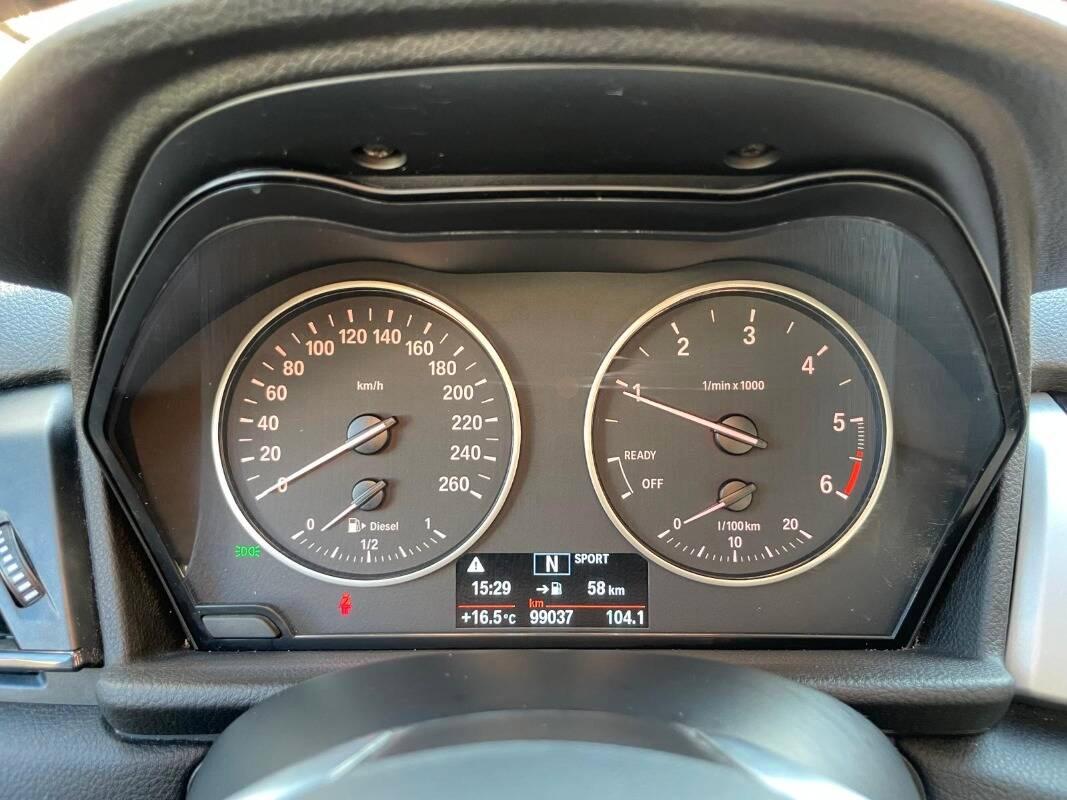 BMW Serie 2 216d Luxury