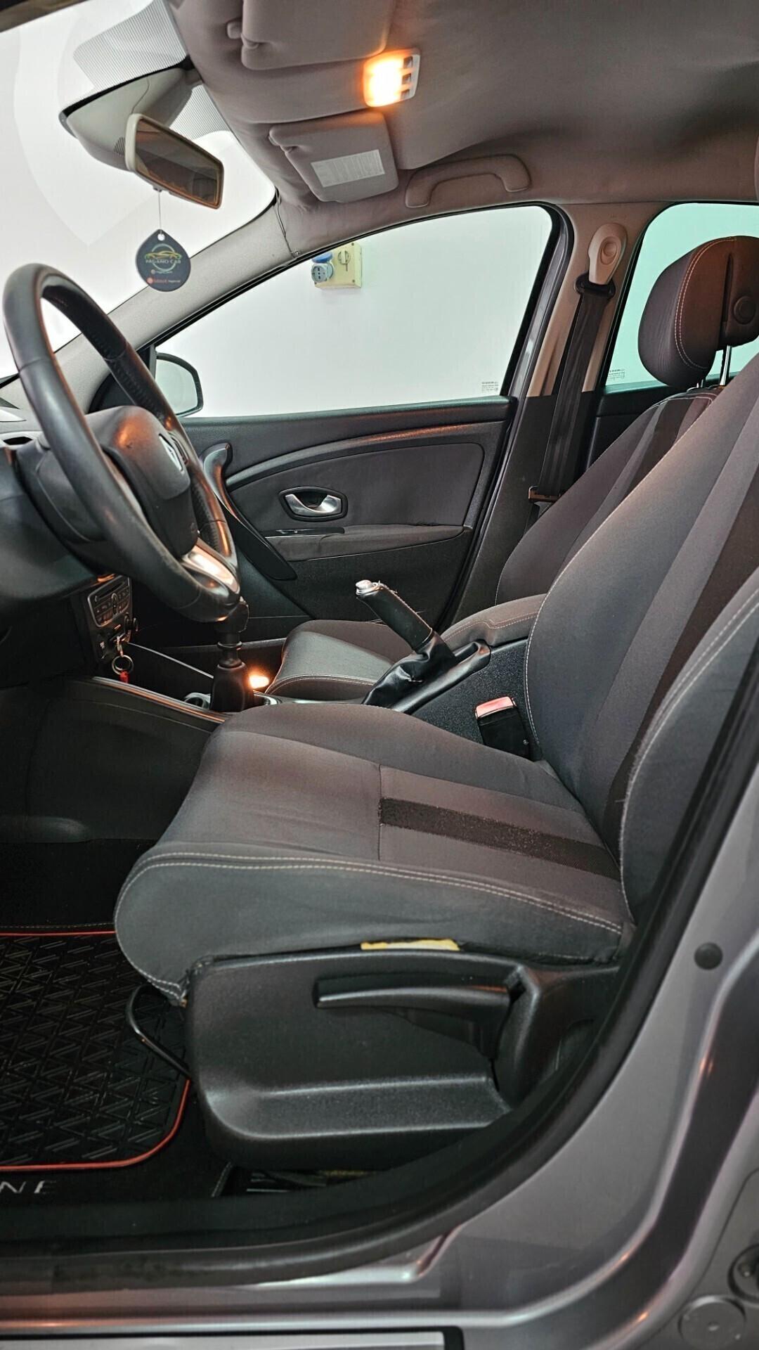 Renault Megane Mégane 1.5 dCi 110CV Luxe