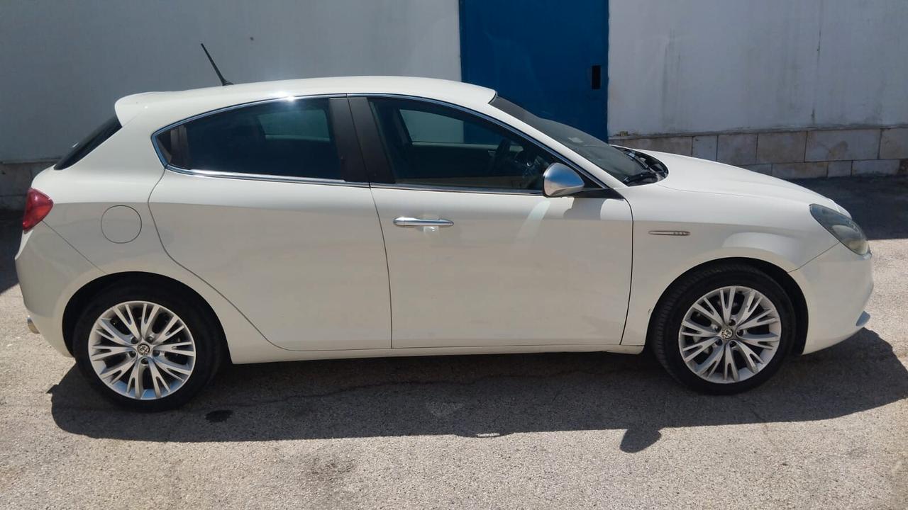 Alfa Romeo Giulietta 1.6 JTDm-2 105 CV Progression