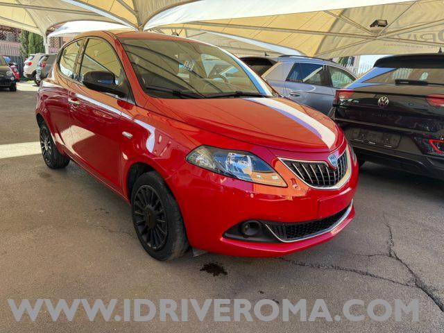 LANCIA Ypsilon 1.0 FireFly Hybrid Ecochic Silver + GPL