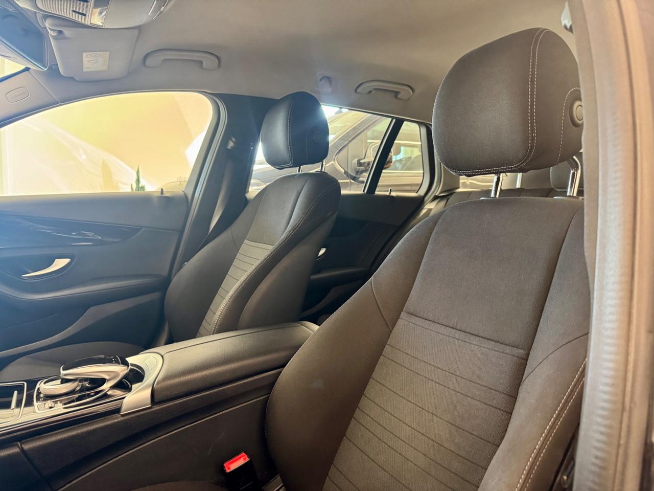 Mercedes-benz C 220 - SPORT - SOLO 76.000 KM