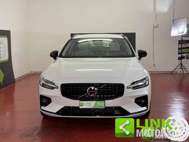 VOLVO V60 B4 (d) aut Ultimate Dark IVA ESP. GARANZIA 24