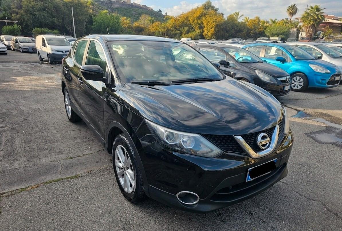 Nissan Qashqai 1.5 dCi DPF Acenta