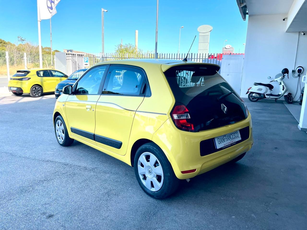Renault Twingo TCe 90cv EDC Lovely