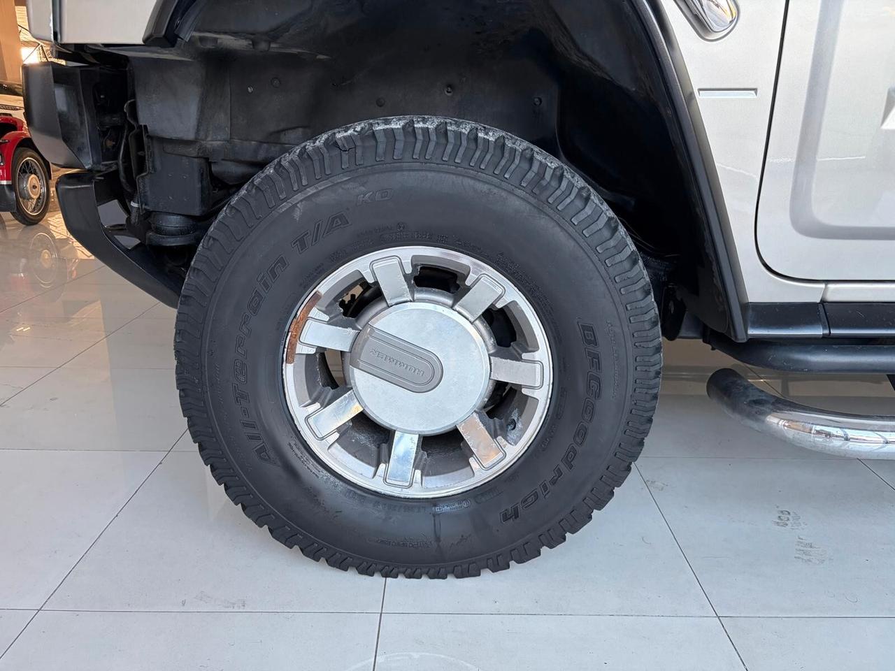 Hummer H2 6.0 V8 SUV