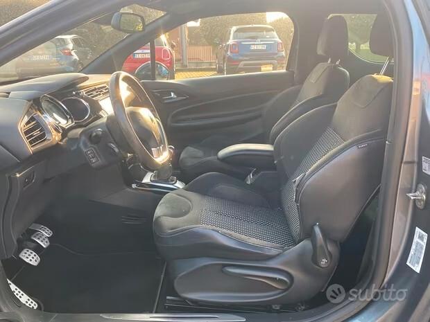 Ds DS3 3 1.6 THP 155 Just Black