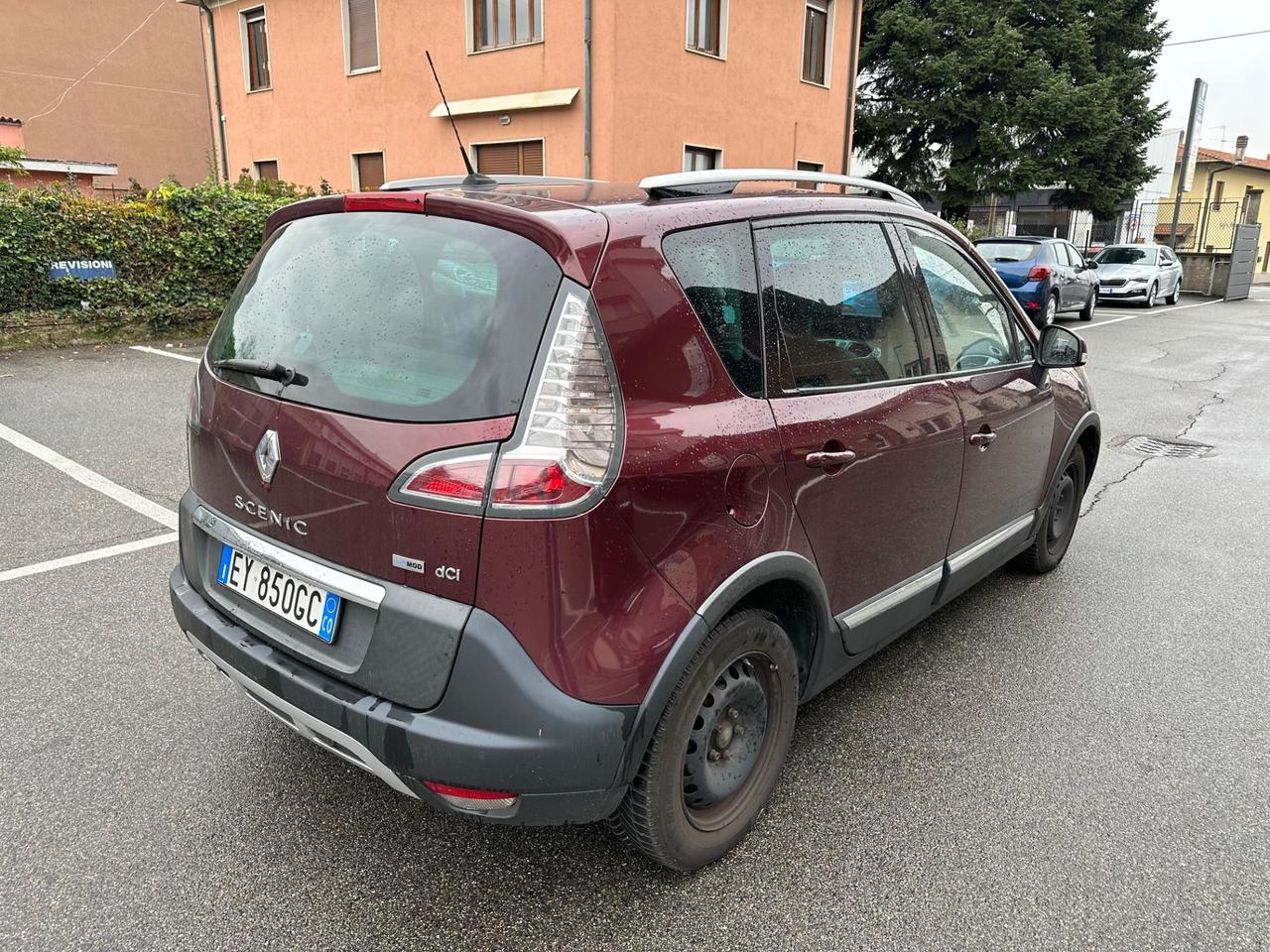 Renault Scenic XMod Cross 1.5 dCi 110CV