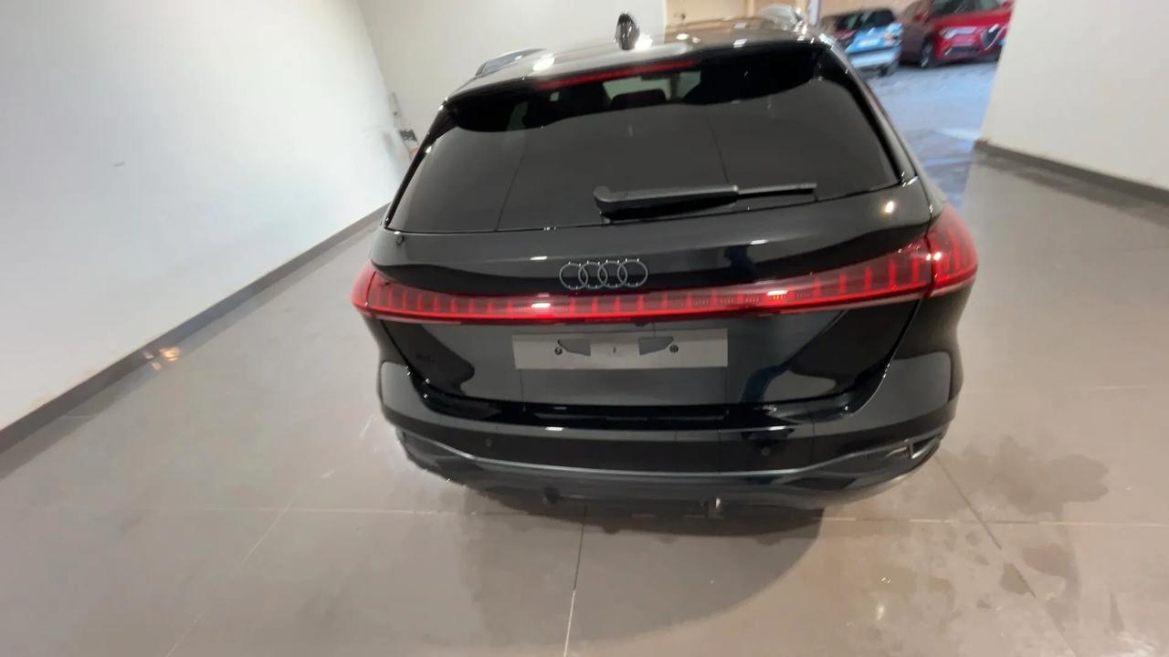 Audi A5 TDI 150 kW mHEV+ S tronic quattro Line edition KM0