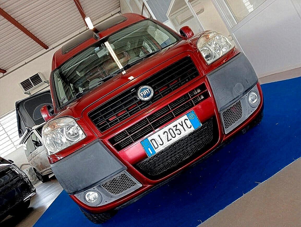Fiat Doblo 1.3 MJT TETTO ALTO PEDANA RAMPA CARROZZINA
