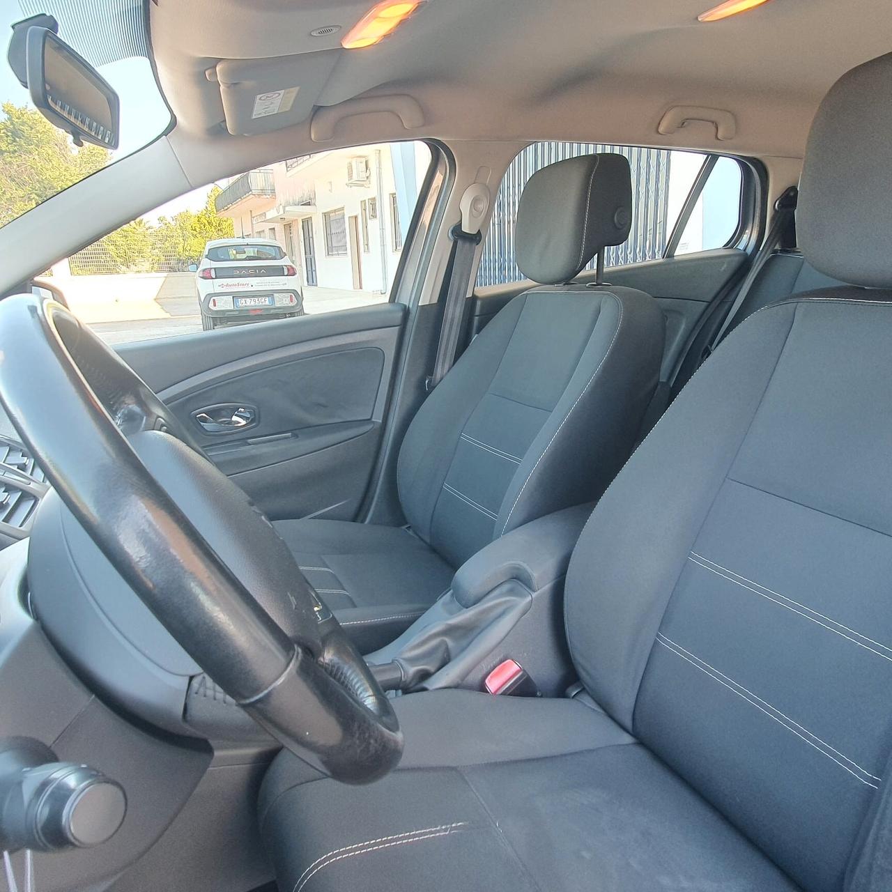 Renault Mégane 1.5 dCi 110CV SporTour Wave