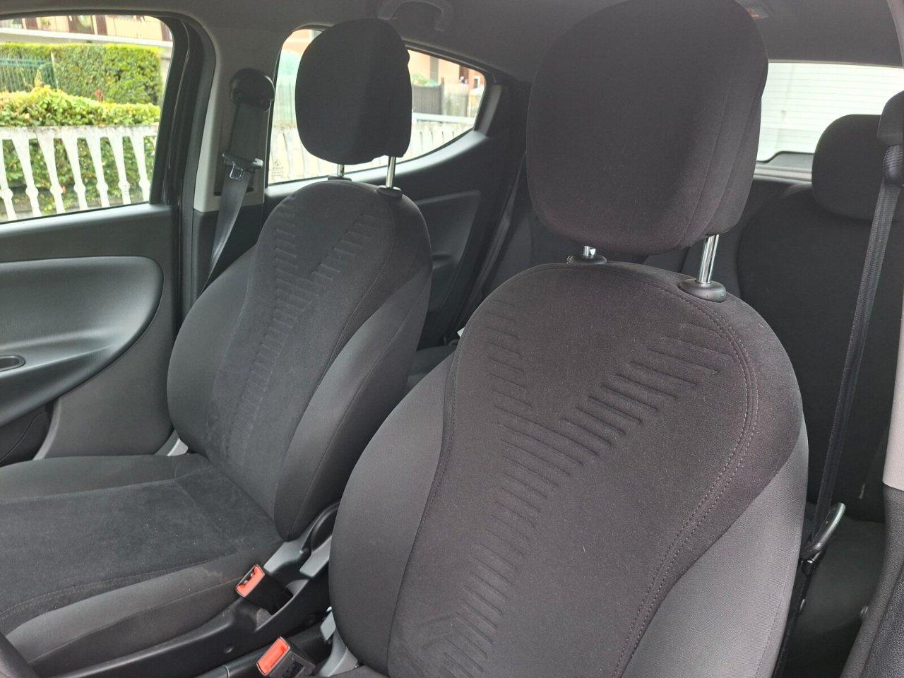 Lancia Ypsilon 5 Porte Ypsilon 1.2 Silver