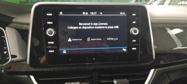 VOLKSWAGEN T-Roc 1.0 TSI R-LINE