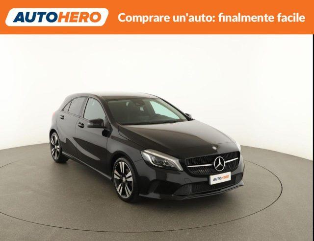 MERCEDES-BENZ A 200 d Automatic 4Matic Sport