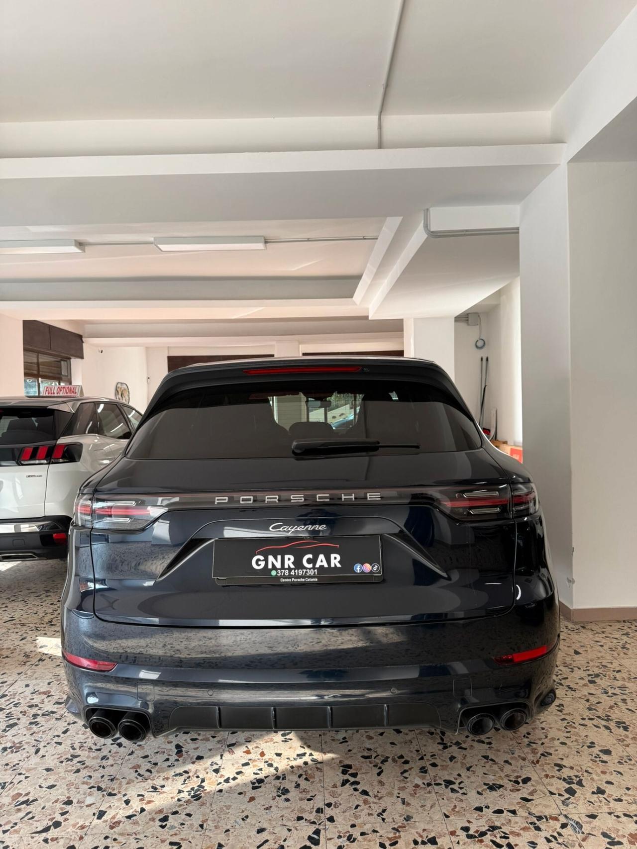 Porsche Cayenne 3.0 V6