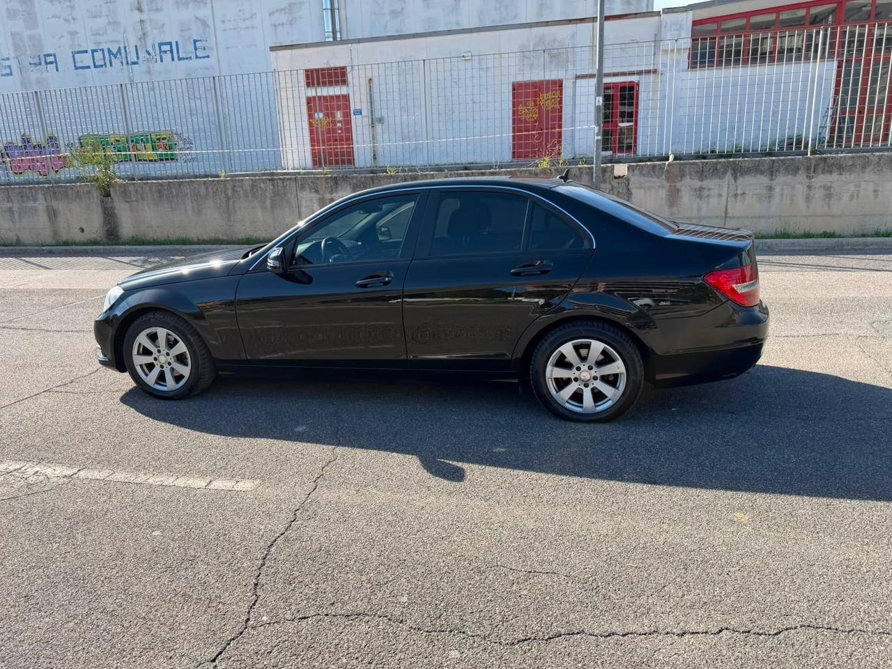 Mercedes-benz C 200 220 CDI BlueEFFICIENCY Elegance