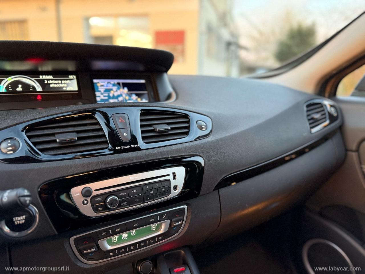 RENAULT Scénic 1.5 dCi 110 CV S&S Live