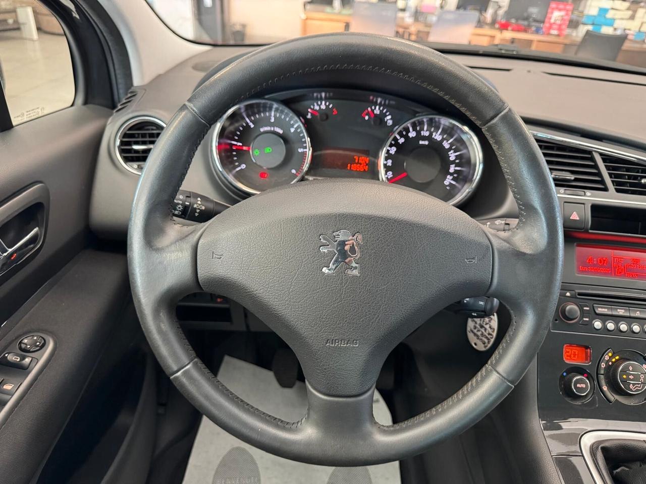Peugeot 3008 1.6 HDI 112CV TECNO 2011