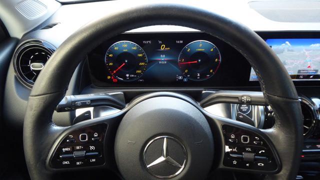 MERCEDES-BENZ GLB 200 d Automatic Sport