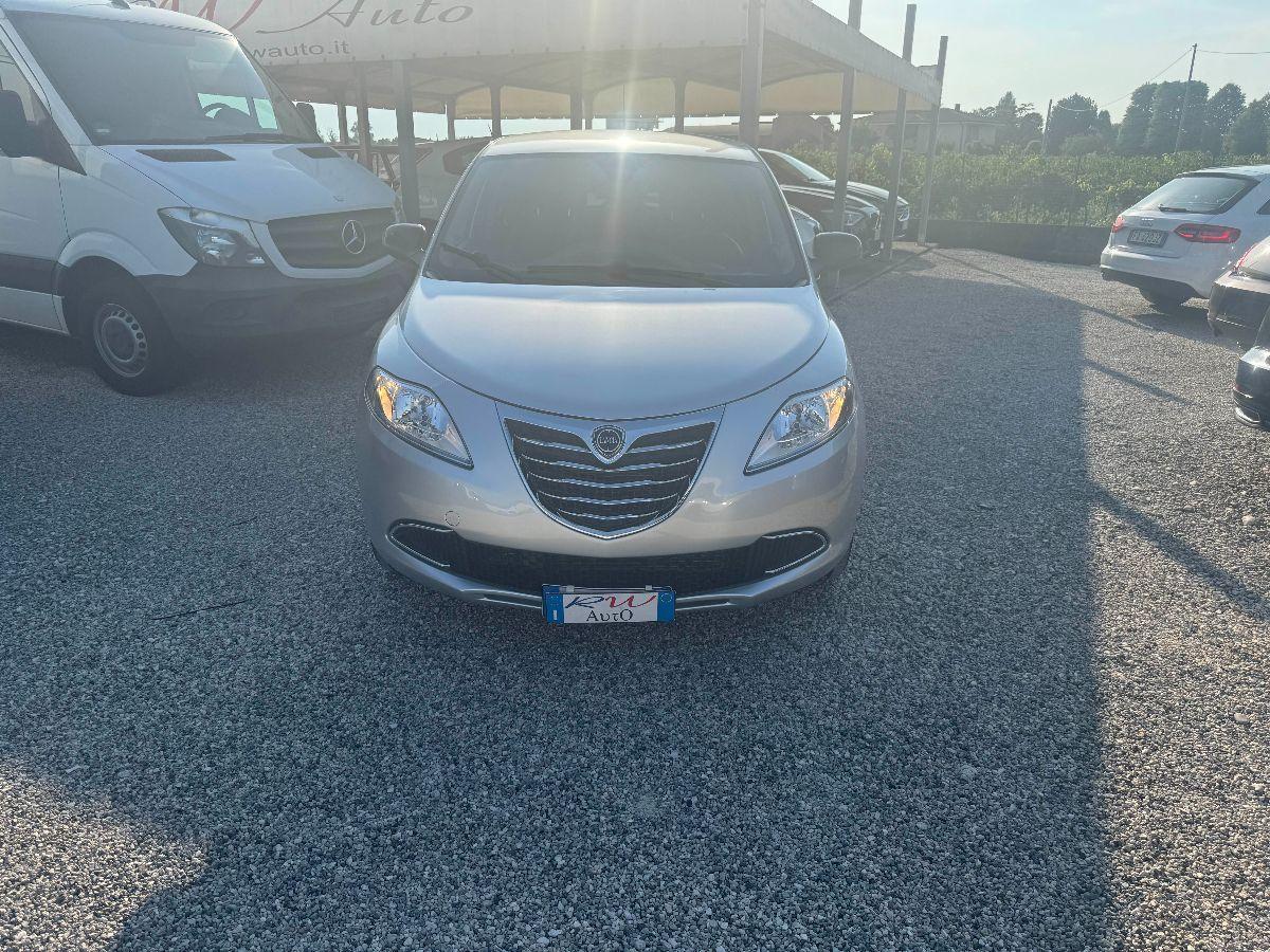 LANCIA - Ypsilon - 1.2 69 CV 5p. Platinum