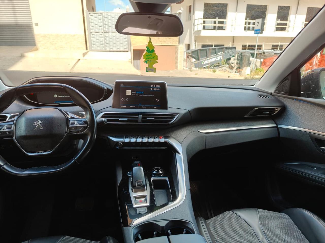 Peugeot 5008 1.6 120 CV Automatico EAT8 ALLURE