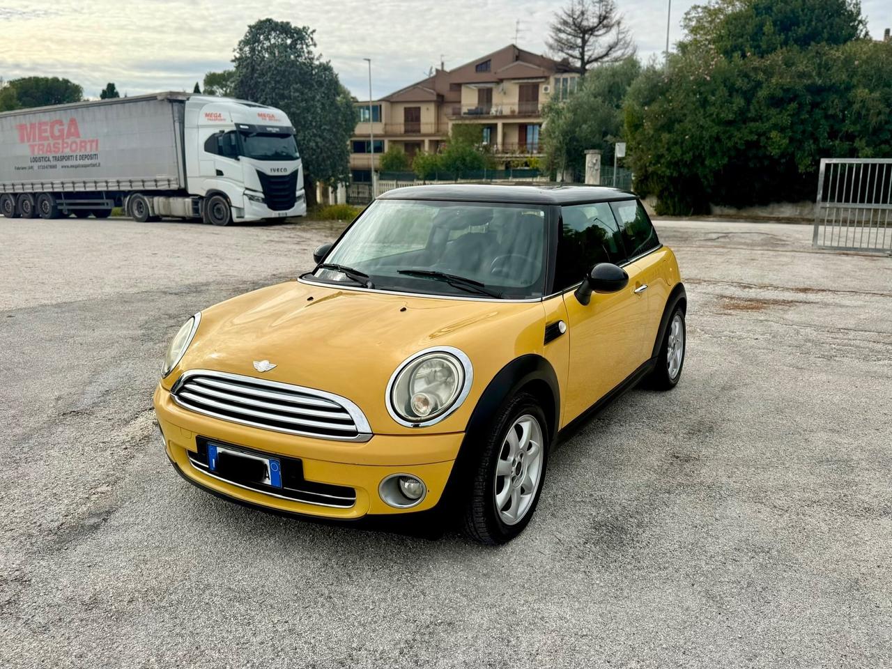 Mini Cooper 1.6 Benzina chili pepper 90 mila km